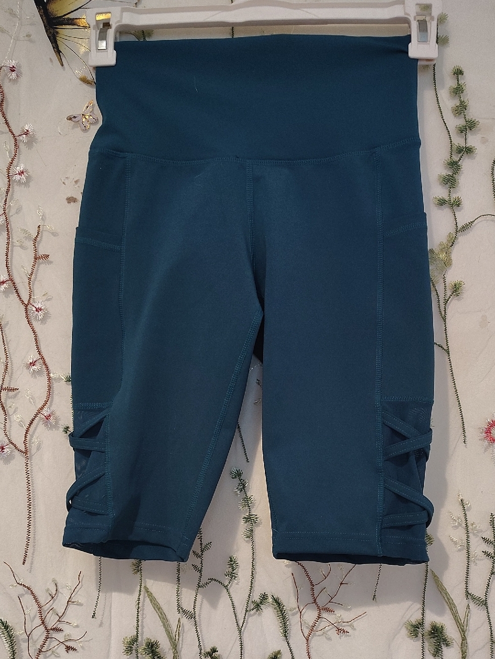 Women's High-Waist Athletic Bike Shorts in Teal